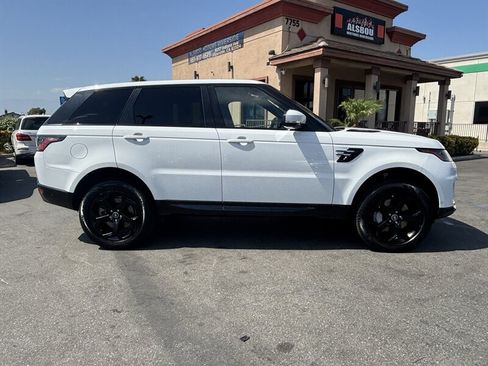Used 2018 Land Rover Range Rover Sport HSE AWD/4WD image 9