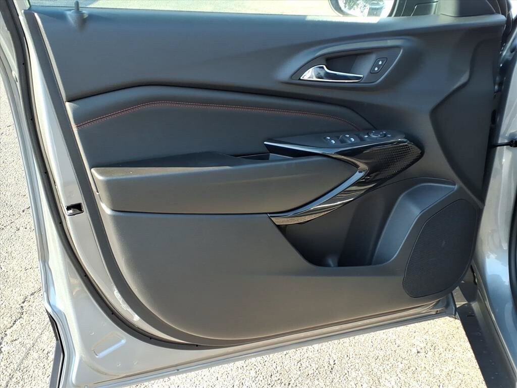 New 2026 Chevrolet Trax RS w/ Driver Confidence Package FWD image 14