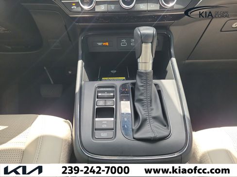 Used 2025 Honda CR-V EX-L image 16