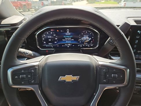 Certified 2024 Chevrolet Silverado 2500 LTZ w/ LTZ Convenience Package AWD/4WD image 17