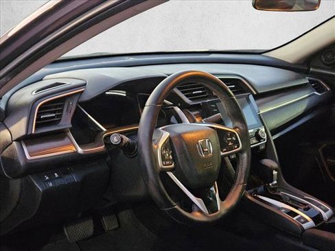 Used 2021 Honda Civic EX image 9