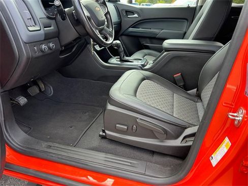 Used 2021 Chevrolet Colorado Z71 w/ LPO, Power Package image 9