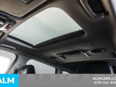 Used 2024 Kia Telluride S w/ S Sunroof Package FWD image 23