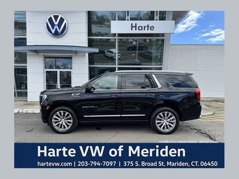 Used 2022 GMC Yukon Denali AWD/4WD image 1