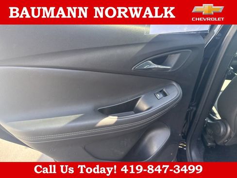Used 2023 Buick Encore GX Preferred FWD image 21