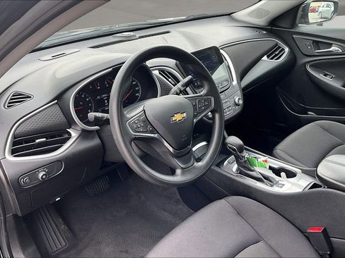 Used 2024 Chevrolet Malibu LT FWD image 15