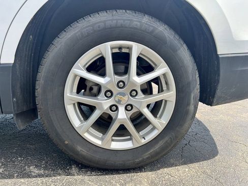 Used 2024 Chevrolet Equinox LT AWD/4WD image 36