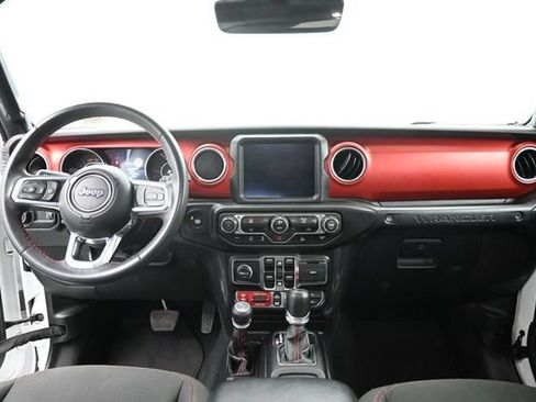 Used 2023 Jeep Wrangler Unlimited Rubicon AWD/4WD image 22