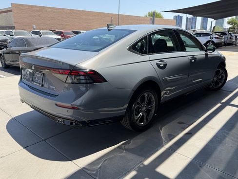 Used 2023 Honda Accord EX-L image 4