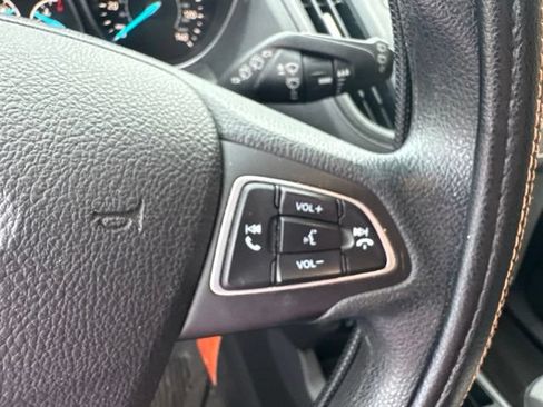 Used 2018 Ford Escape SE AWD/4WD image 25