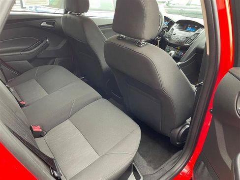 Used 2015 Ford Focus SE FWD image 62