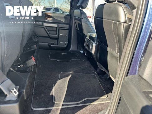 Used 2015 Ford F150 Platinum w/ Equipment Group 701A Luxury image 34