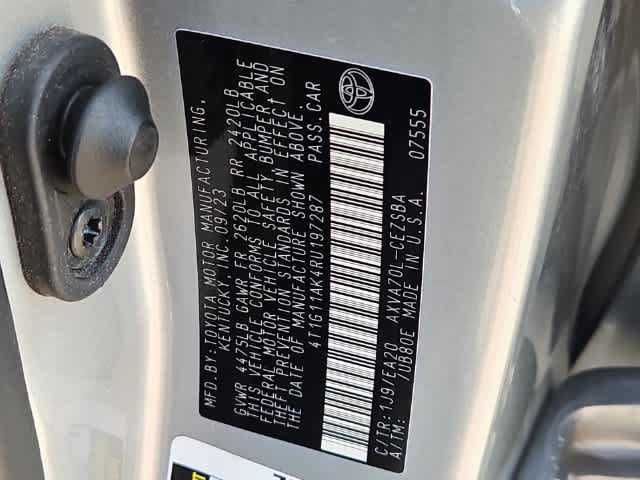 Used 2024 Toyota Camry SE FWD image 29