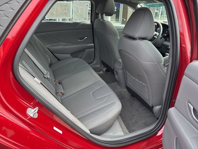 Certified 2024 Hyundai Elantra SEL w/ Convenience Package FWD image 20