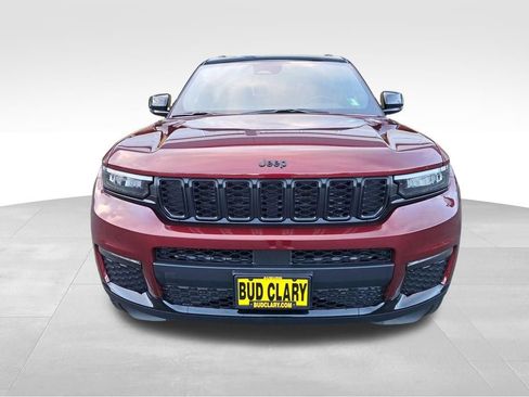 New 2025 Jeep Grand Cherokee L Limited w/ Trailer Tow Package AWD/4WD image 9