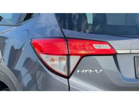 Used 2019 Honda HR-V EX image 48