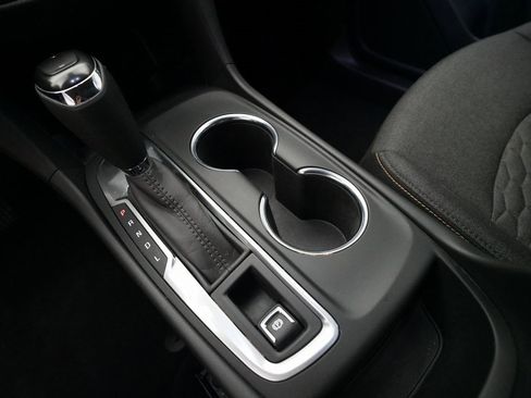 Certified 2021 Chevrolet Equinox LT image 17