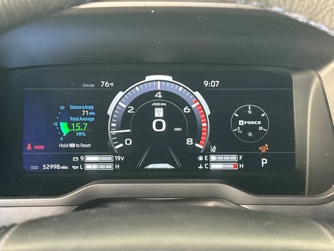 Used 2023 Toyota Tundra Platinum AWD/4WD image 20