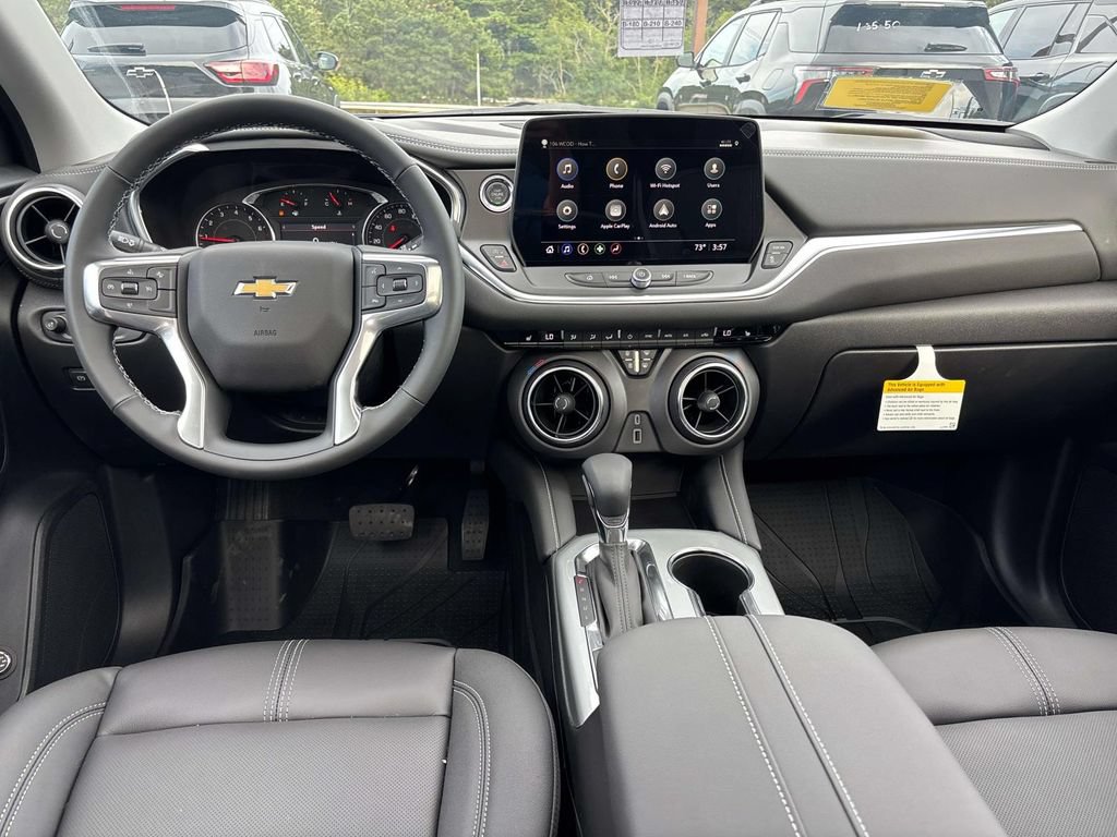 New 2026 Chevrolet Blazer LT w/ Midnight/Sport Edition AWD/4WD image 9