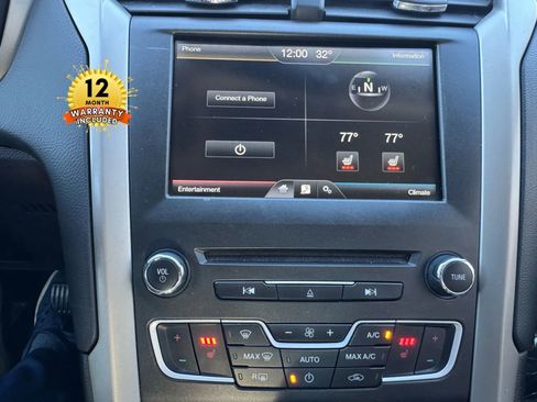 Used 2016 Ford Fusion Energi SE image 28