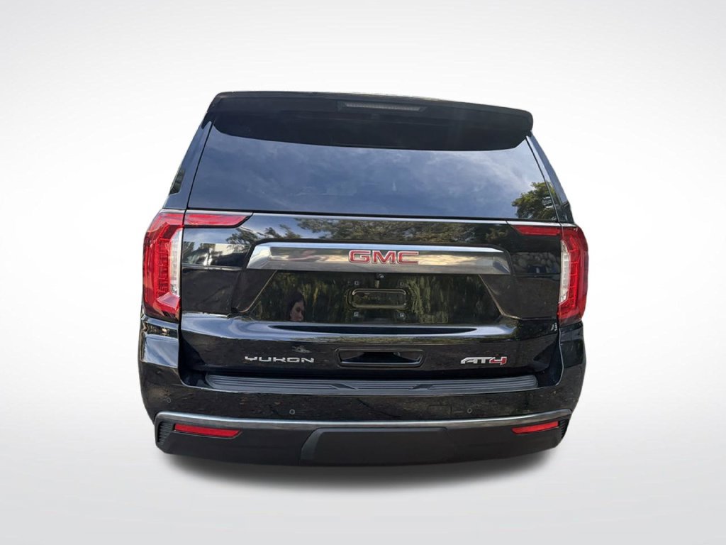 Certified 2023 GMC Yukon XL AT4 w/ AT4 Premium Package AWD/4WD image 5