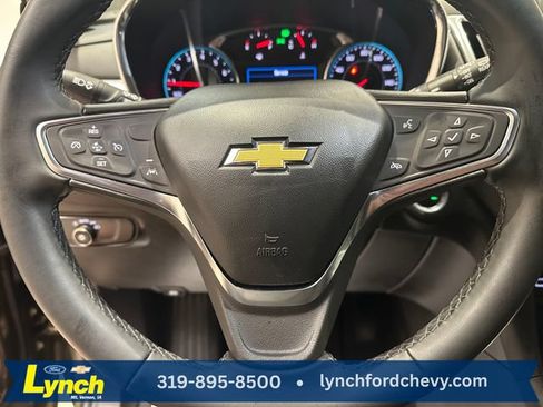 Used 2024 Chevrolet Equinox LT AWD/4WD image 9