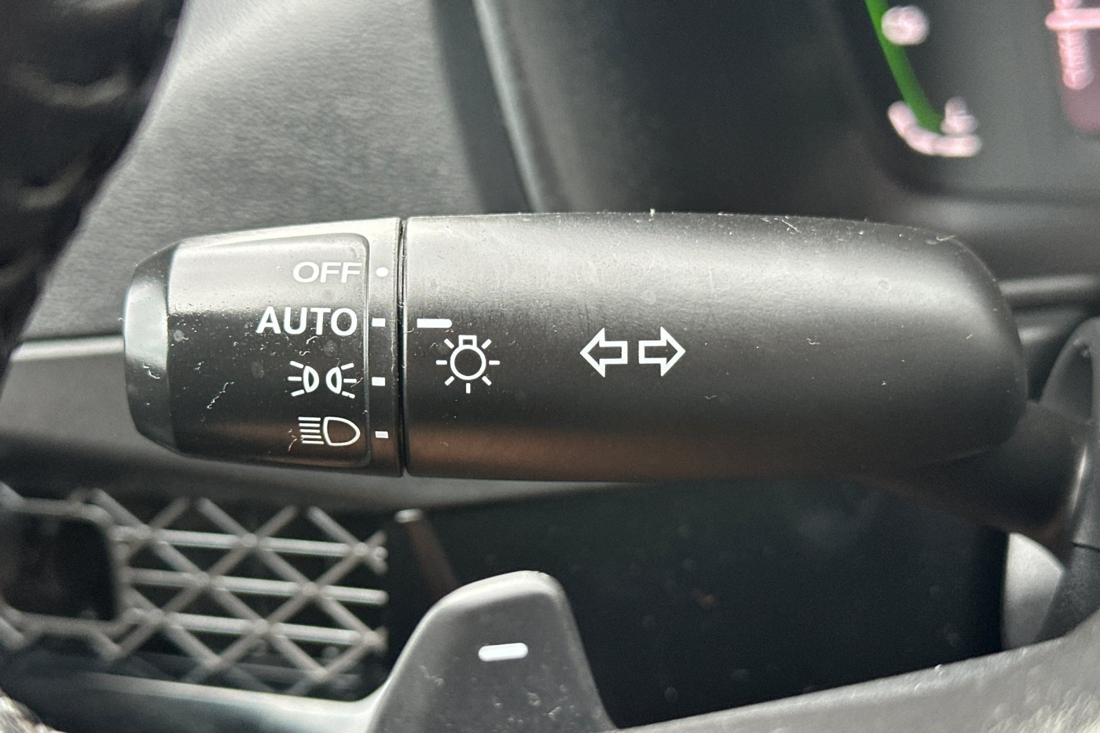 Used 2025 Honda Accord Sport image 28