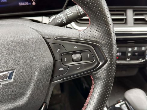 Used 2024 Chevrolet Trax RS w/ Sunroof Package image 22