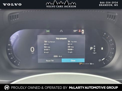 New 2026 Volvo XC60 B5 Plus w/ Protection Package Premier AWD/4WD image 9