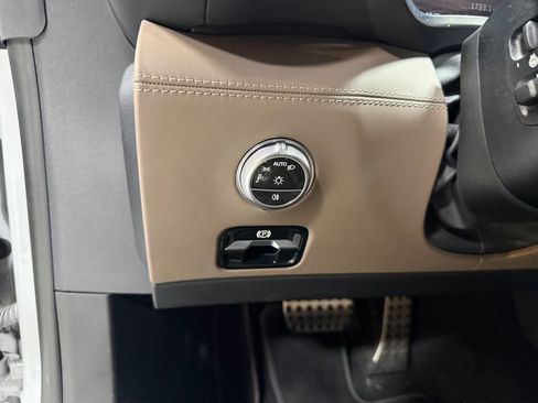 Certified 2022 Mercedes-Benz SL 63 AMG 4MATIC image 23