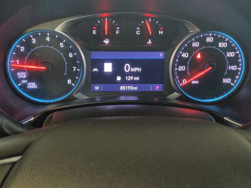 Used 2020 Chevrolet Equinox Premier image 23