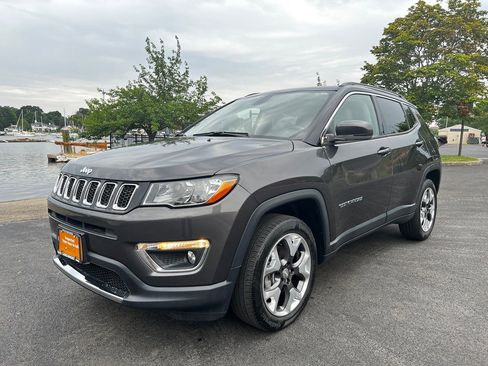 Certified 2019 Jeep Compass Limited w/ Safety & Security Group image 1