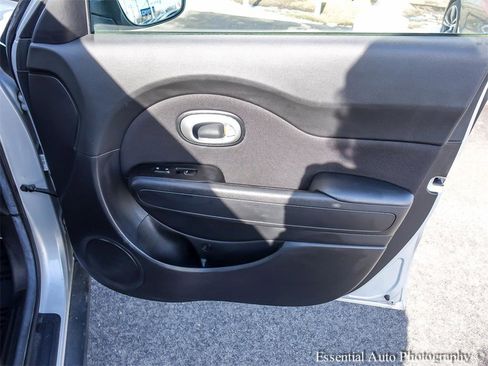 Used 2016 Kia Soul w/ Convenience Package image 22
