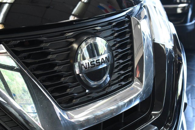 Used 2019 Nissan Rogue SV AWD/4WD image 5