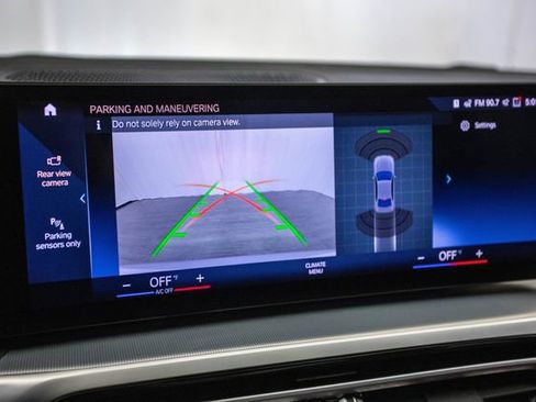 Used 2023 BMW 330i Sedan w/ M Sport Package image 53