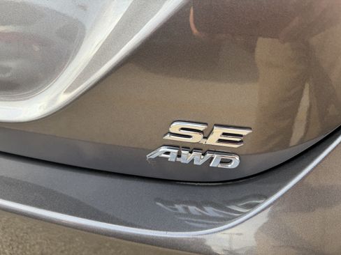 Used 2024 Toyota Camry SE w/ Cold Weather Package AWD/4WD image 8