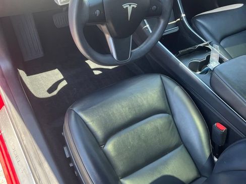 Used 2019 Tesla Model 3 Standard Range Plus RWD image 6