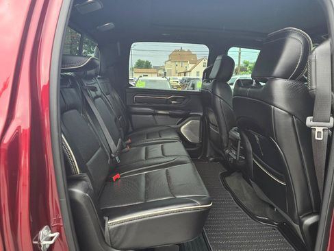 Used 2021 RAM 1500 Limited AWD/4WD image 16