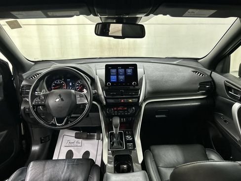 Used 2023 Mitsubishi Eclipse Cross SEL AWD/4WD image 18