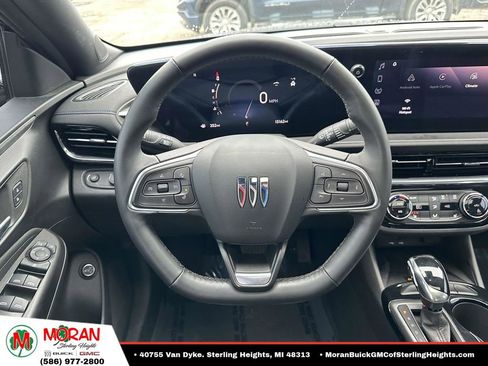Used 2024 Buick Envista Sport Touring FWD image 15