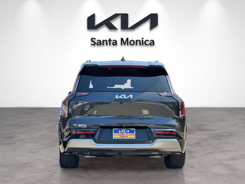 Certified 2024 Kia EV9 Land AWD/4WD image 5