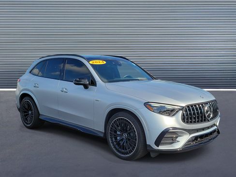 Used 2024 Mercedes-Benz GLC 43 AMG 4MATIC image 2