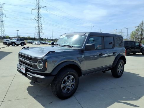 Used 2025 Ford Bronco Big Bend image 4