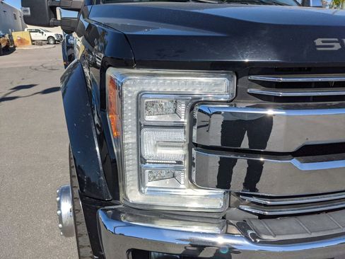 Used 2017 Ford F450 Lariat w/ Lariat Ultimate Package image 13