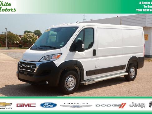 Used 2025 RAM ProMaster 2500 w/ U-Haul Equipment Group FWD image 1