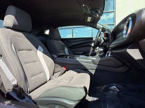 Used 2020 Chevrolet Camaro LT RWD image 20
