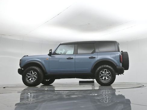 Certified 2025 Ford Bronco Badlands AWD/4WD image 55