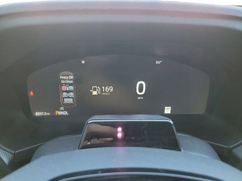 Used 2025 Ford Explorer ST-Line w/ Premium Package RWD image 18