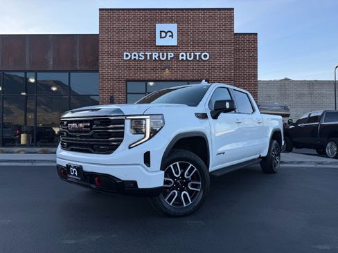 Used 2022 GMC Sierra 1500 AT4 w/ AT4 Premium Package image 1
