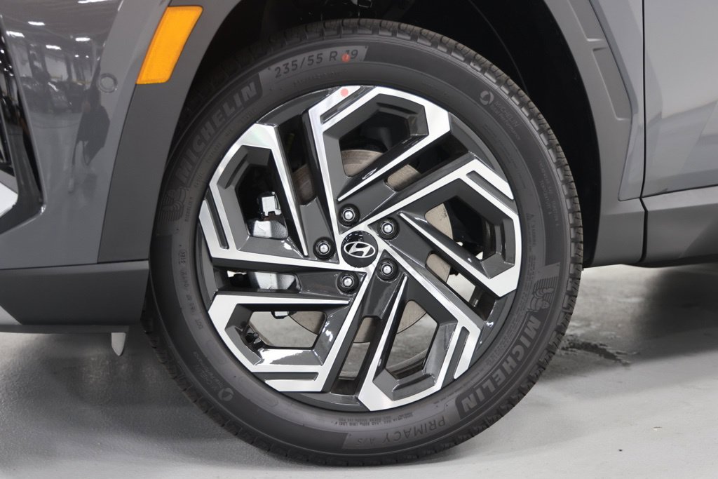 New 2026 Hyundai Tucson Limited AWD/4WD image 9